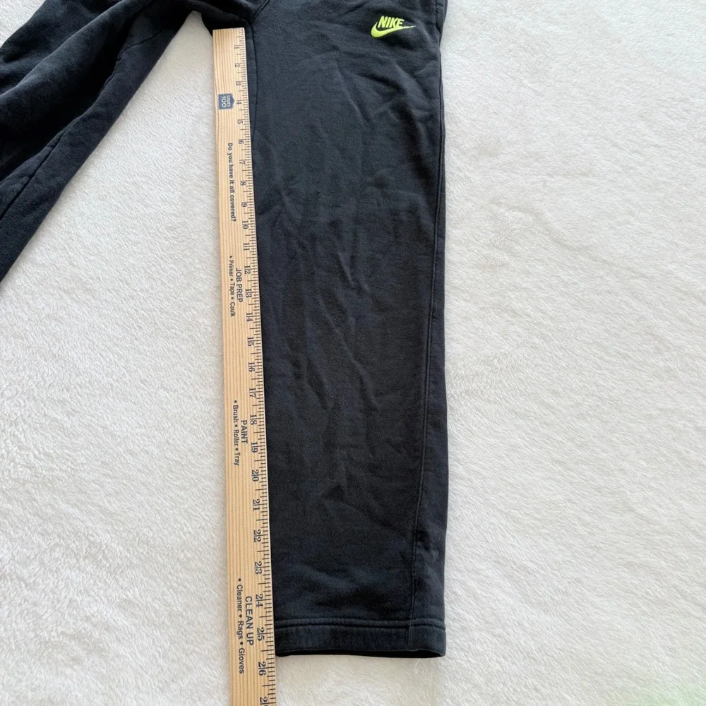 Nike Activewear Lot of 2 Kids Large L Green Black Dri-FIT Shirt Fleece Pants 2pc